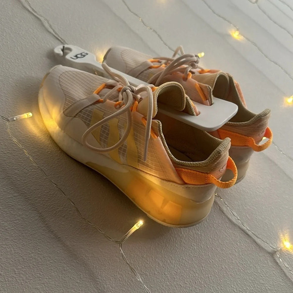 Adidas ZX 2k Ultraboost Sneakers 👟🧡💛​ - Picture 3 of 4